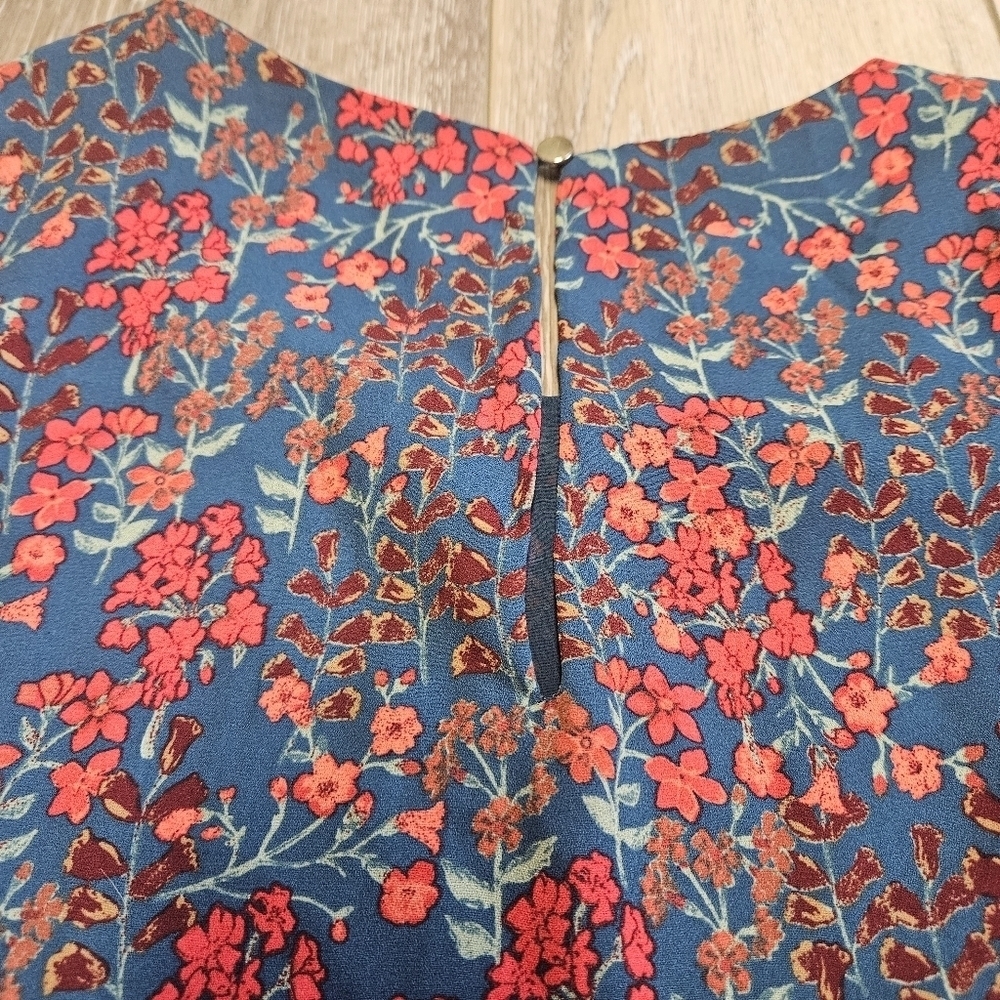 Ava & Viv Floral Pintuck Long Sleeve Relaxed Fit Blouse Women's 1X Plus Blue - Picture 5 of 9